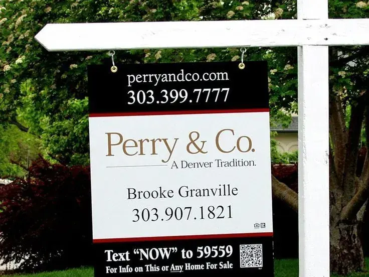 Real Estate Sign Collegedale Tennessee